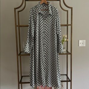 H&M Monochrome Geometric Midi Dress